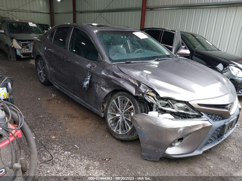 2018 TOYOTA CAMRY LE/SE/XLE/L - 4T1B11HK4JU065294