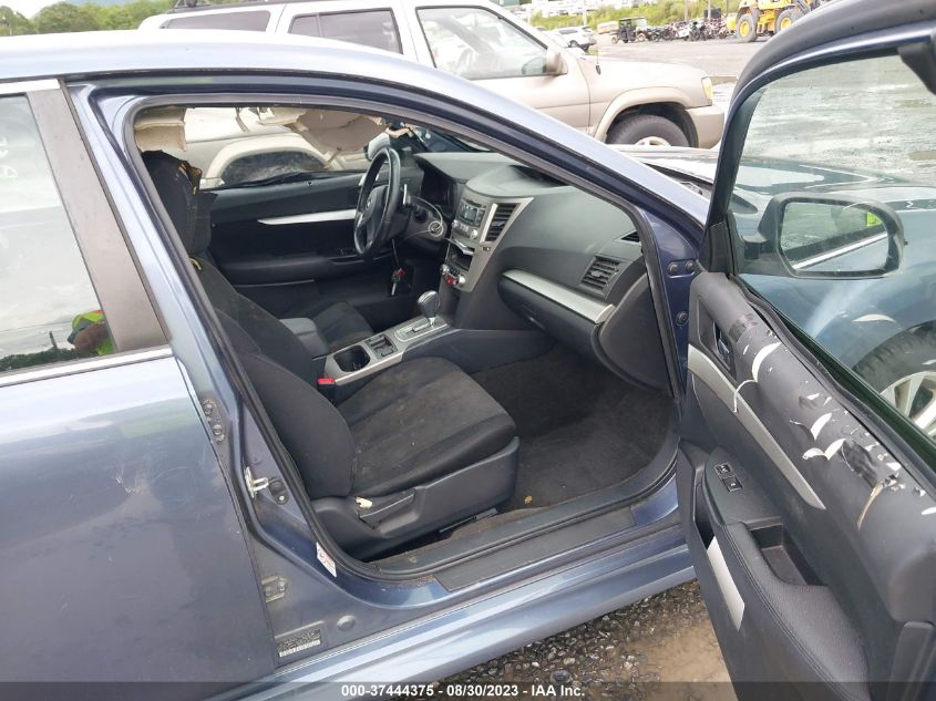 2013 SUBARU LEGACY 2.5I PREMIUM - 4S3BMBC67D3008870