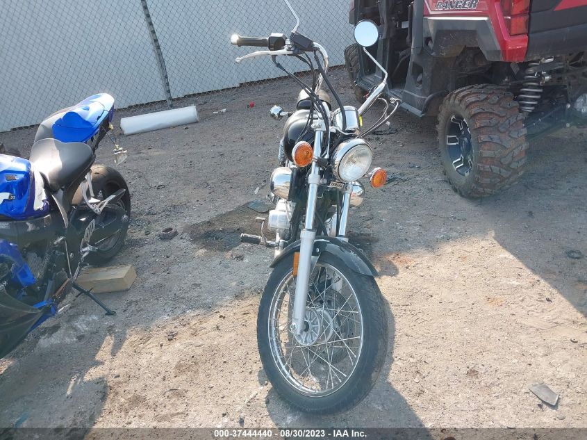 2011 YAMAHA XV250 JYAVG04E8BA012722