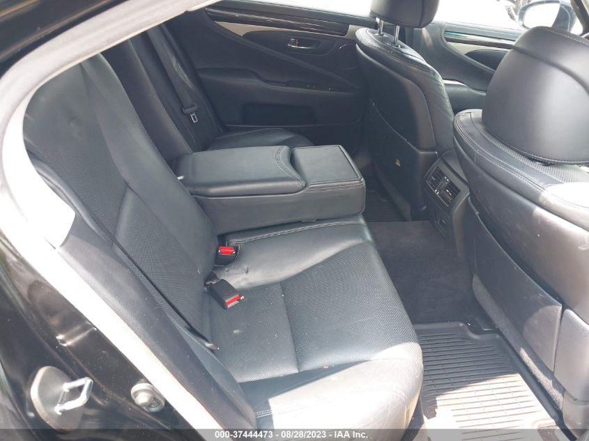 2015 LEXUS LS 460 JTHBL5EF8F5136980