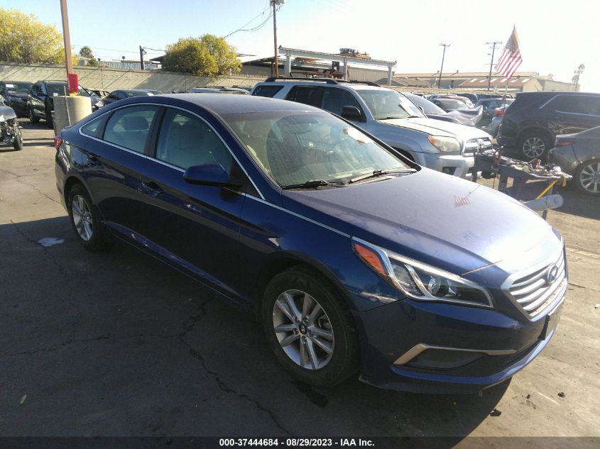 2016 HYUNDAI SONATA 2.4L SE - 5NPE24AF1GH341205