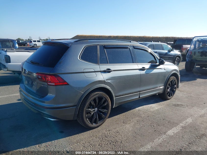 VIN 3VV2B7AX1LM101509 2020 VOLKSWAGEN TIGUAN SE/SEL/SE R-LINE BLACK