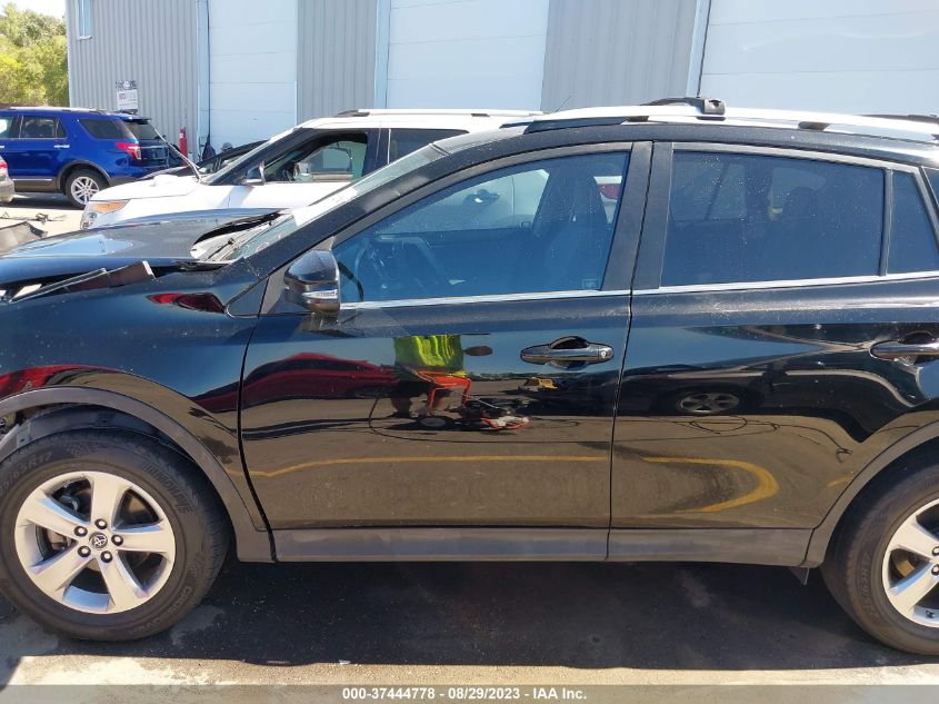 2015 TOYOTA RAV4 XLE - 2T3WFREV0FW187374