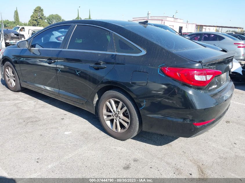 2015 HYUNDAI SONATA 2.4L SE - 5NPE24AF3FH006817