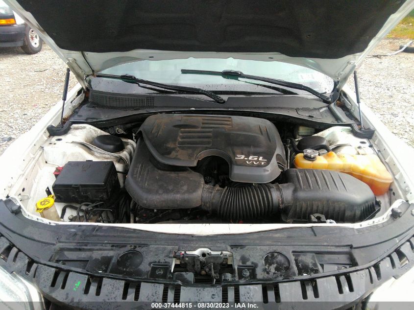 2013 CHRYSLER 300 - 2C3CCAAG8DH743596