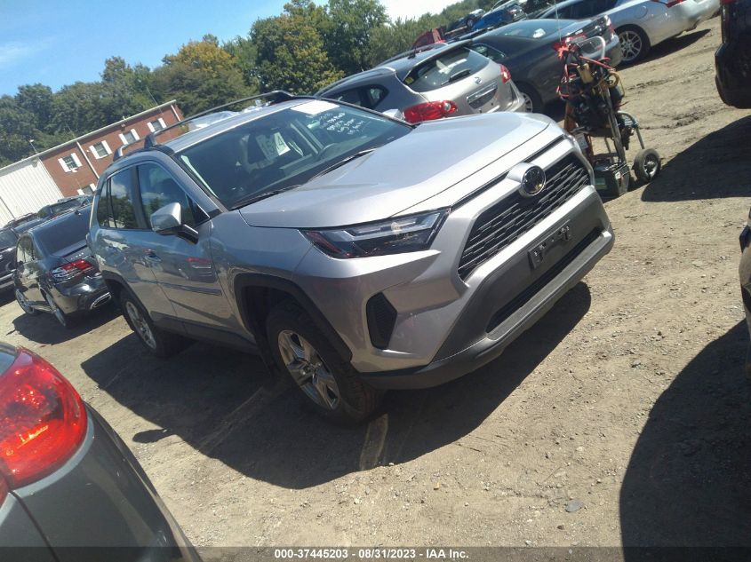2022 TOYOTA RAV4 XLE/XLE PREMIUM - 2T3P1RFV0NC323858
