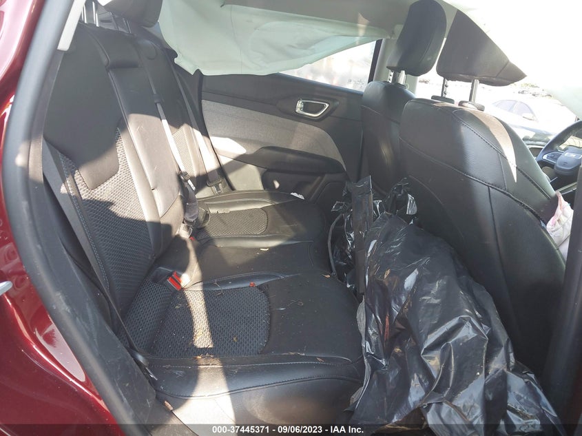 VIN 3C4NJDBB8NT108689 2022 JEEP COMPASS LATITUDE