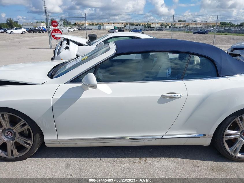 2013 BENTLEY CONTINENTAL GTC V8 - SCBGT3ZA0DC083293
