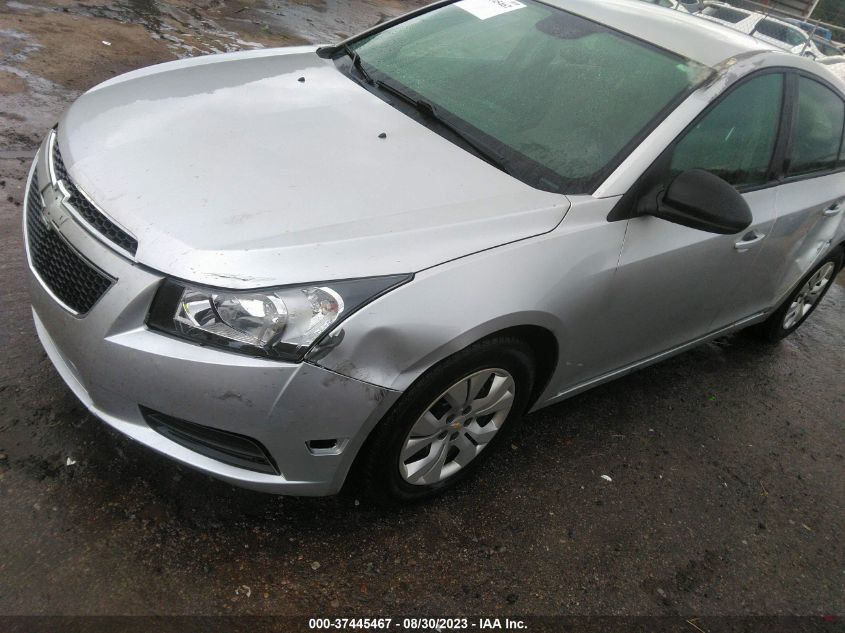 2014 CHEVROLET CRUZE LS - 1G1PB5SH0E7316000