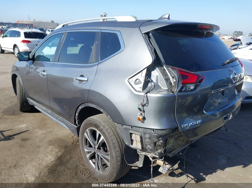 VIN 5N1AT2MV2JC744059 2018 NISSAN ROGUE SL