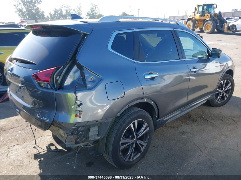 VIN 5N1AT2MV2JC744059 2018 NISSAN ROGUE SL