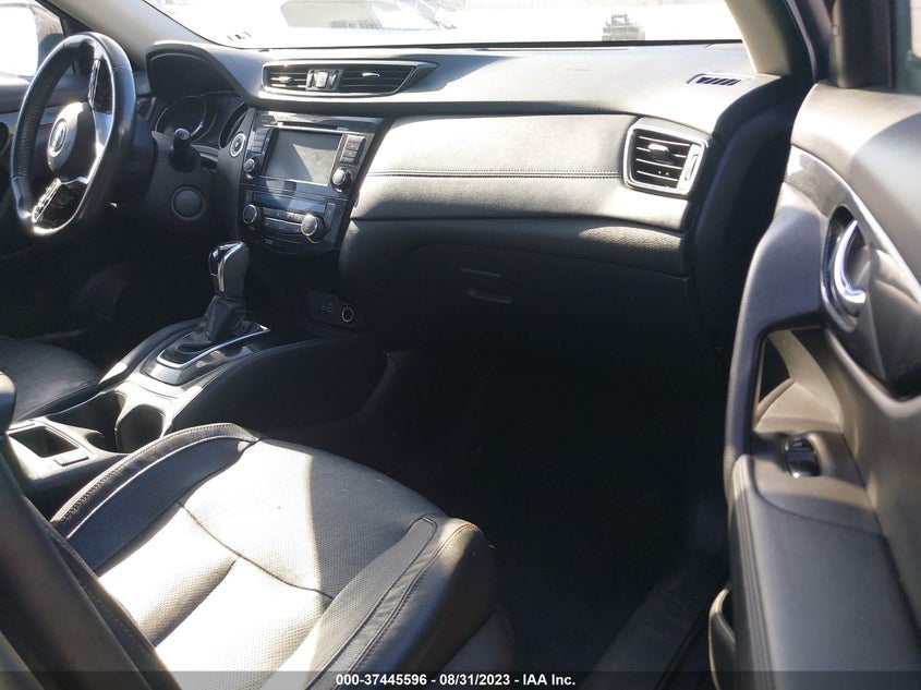 VIN 5N1AT2MV2JC744059 2018 NISSAN ROGUE SL
