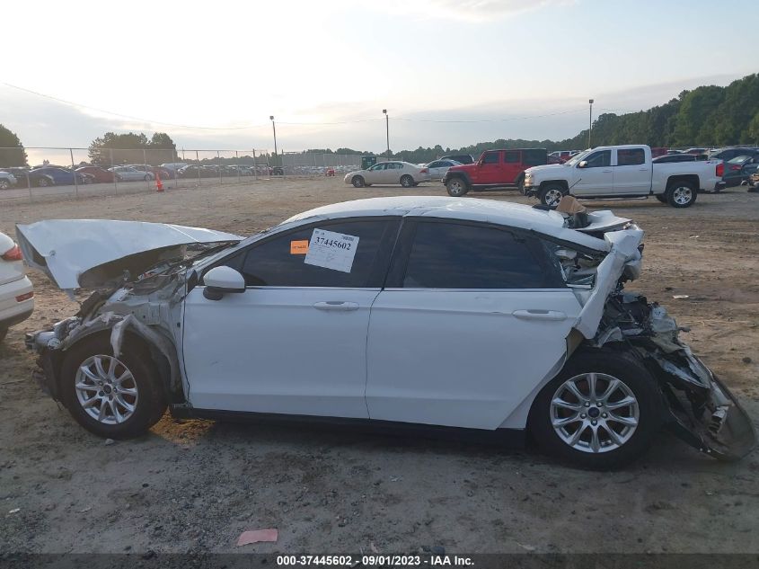 2015 FORD FUSION S - 3FA6P0G77FR255865