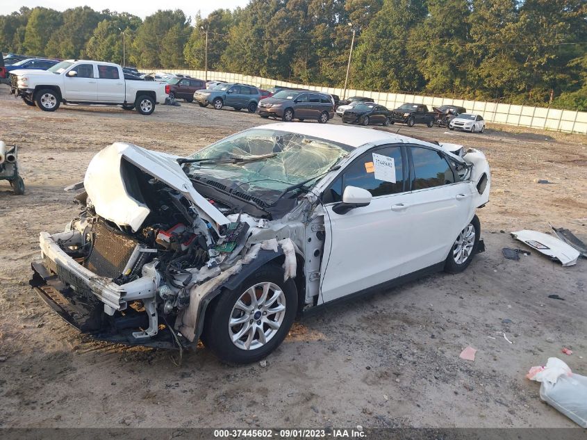 2015 FORD FUSION S - 3FA6P0G77FR255865