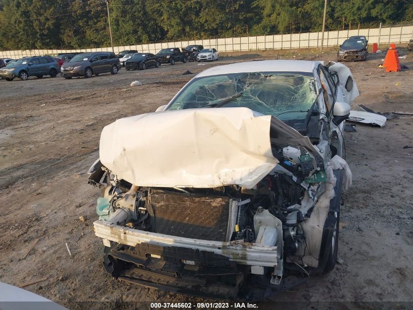 2015 FORD FUSION S - 3FA6P0G77FR255865