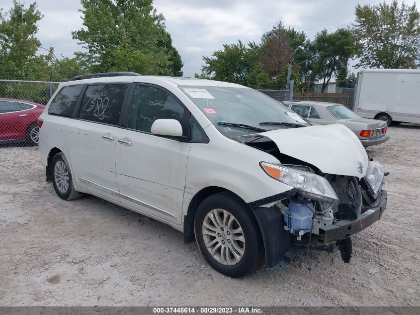 2017 TOYOTA SIENNA XLE - 5TDYZ3DCXHS770598