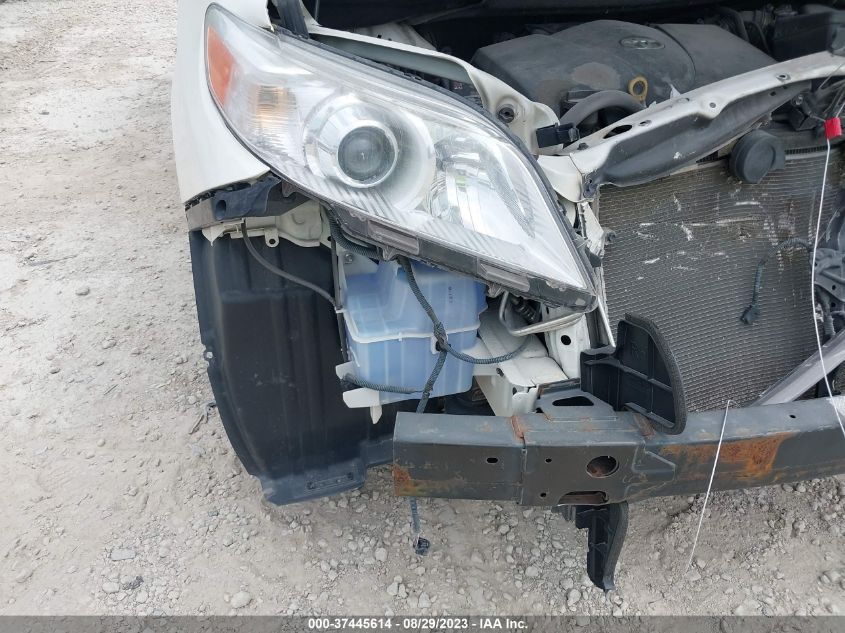 2017 TOYOTA SIENNA XLE - 5TDYZ3DCXHS770598