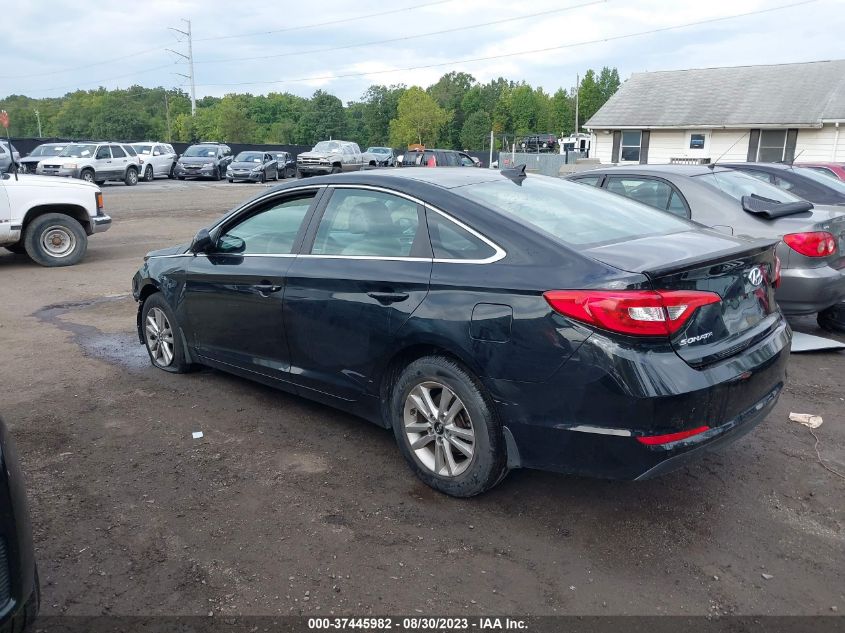 2016 HYUNDAI SONATA 2.4L SE - 5NPE24AF7GH335361