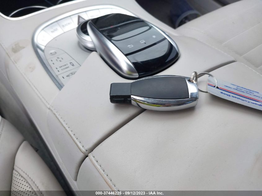 2015 MERCEDES-BENZ S 550 4MATIC WDDUG8FB3FA170124