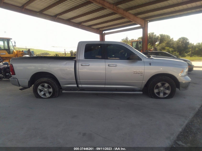 VIN 1C6RR6GG1HS682672 2017 RAM 1500 SLT