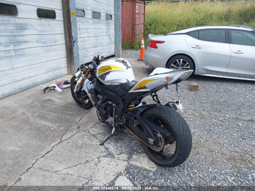 2006 SUZUKI GSX-R600 K6 - JS1GN7DA062104605