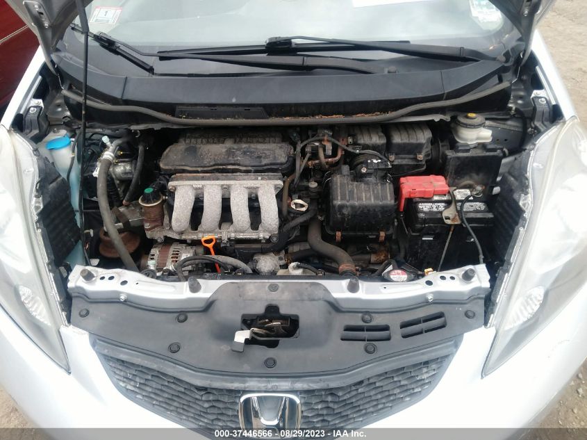 2013 HONDA FIT - JHMGE8H36DC071574