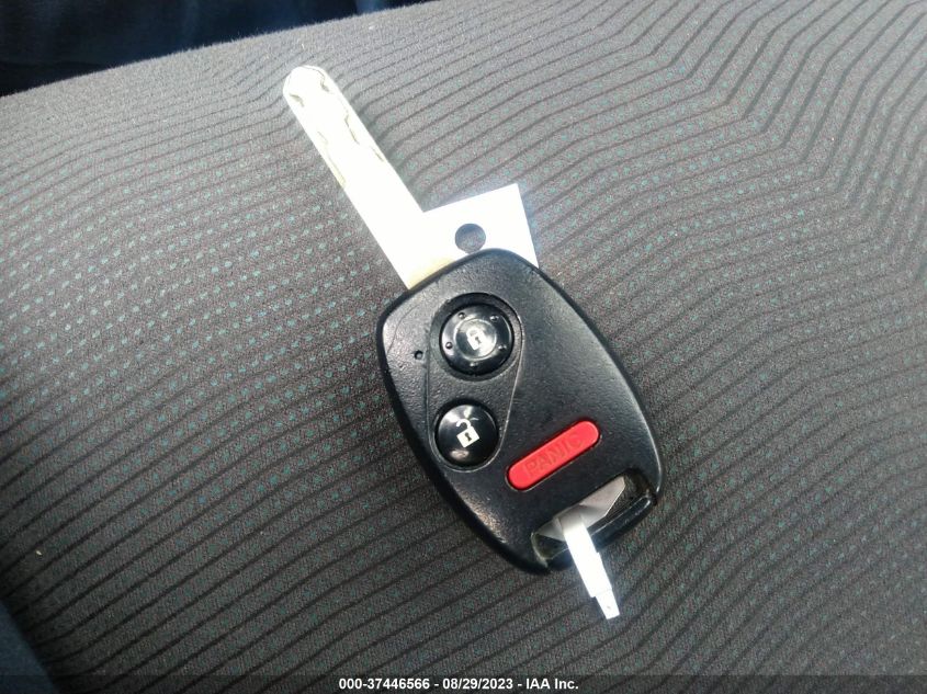2013 HONDA FIT - JHMGE8H36DC071574