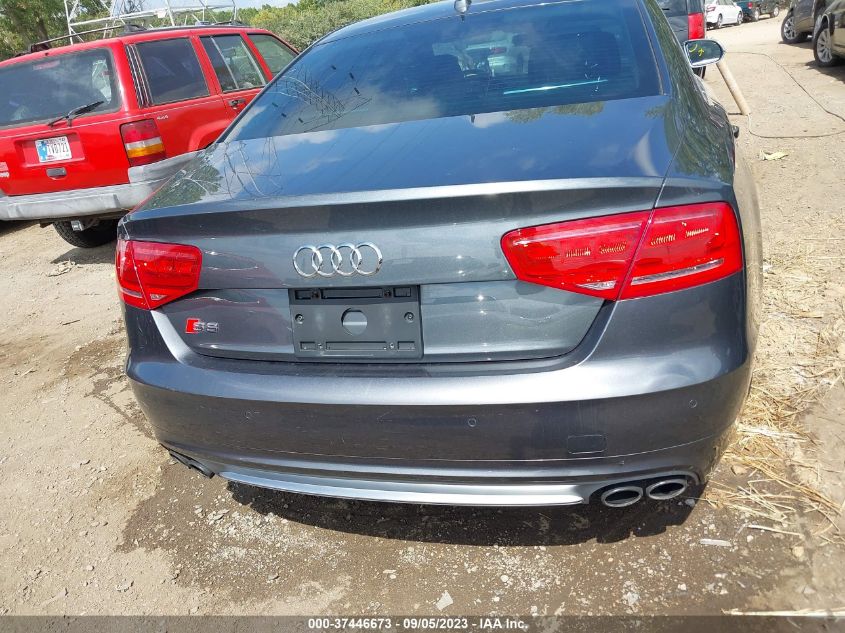 2014 AUDI S8 WAUD2AFD2EN003131