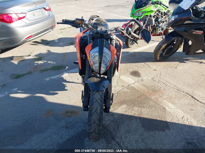 2023 KTM 790 DUKE - LCETU7408PH700753