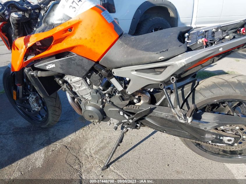 2023 KTM 790 DUKE - LCETU7408PH700753