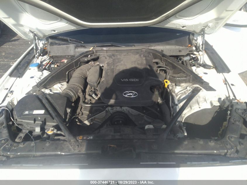 2016 HYUNDAI GENESIS 3.8L - KMHGN4JE2GU142334