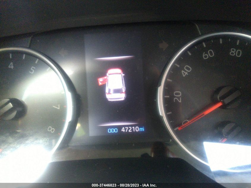 2019 TOYOTA RAV4 XLE - JTMW1RFV3KD509199