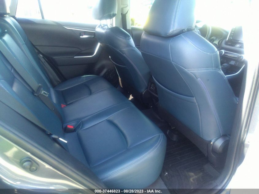 2019 TOYOTA RAV4 XLE - JTMW1RFV3KD509199