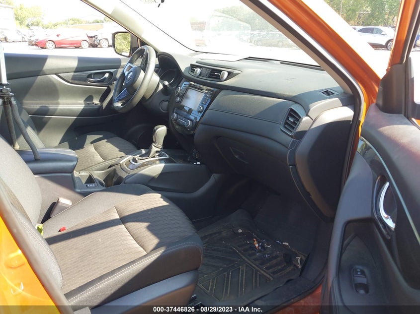 VIN 5N1AT2MV2HC755136 2017 NISSAN ROGUE SV/SL