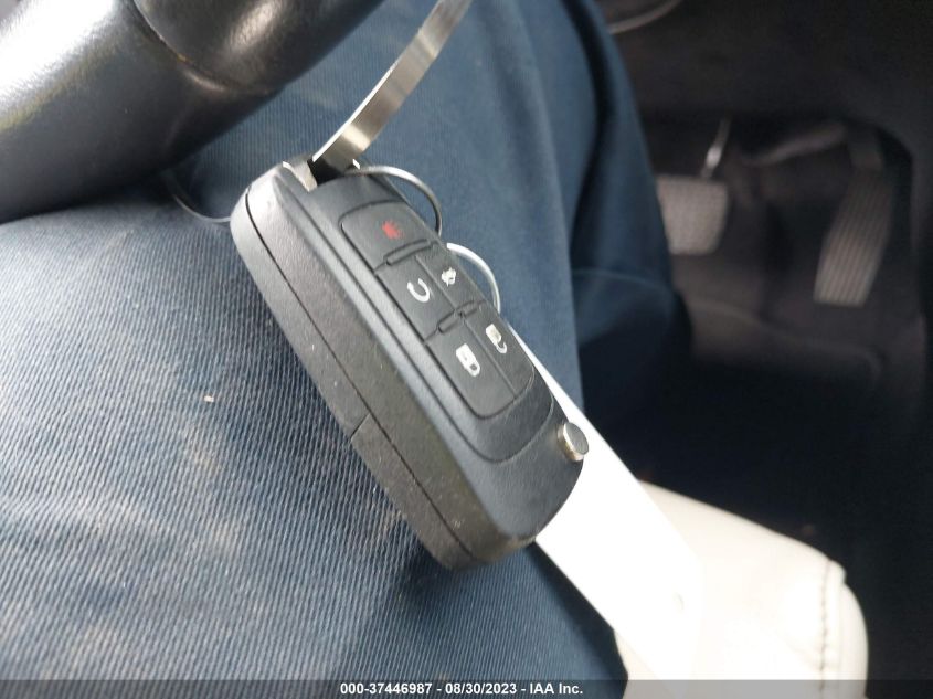 2017 CHEVROLET IMPALA LT - 2G1105S39H9145833