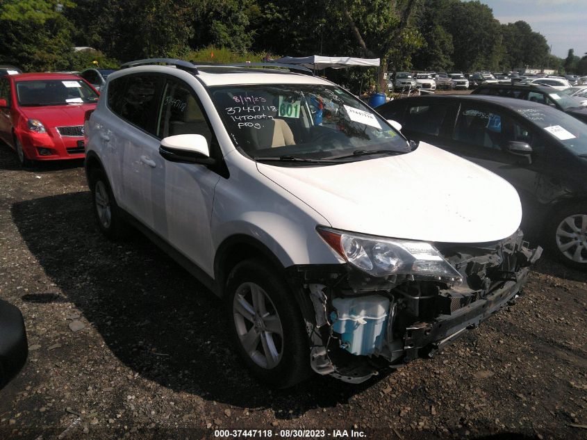 2014 TOYOTA RAV4 XLE - JTMRFREV9EJ010638