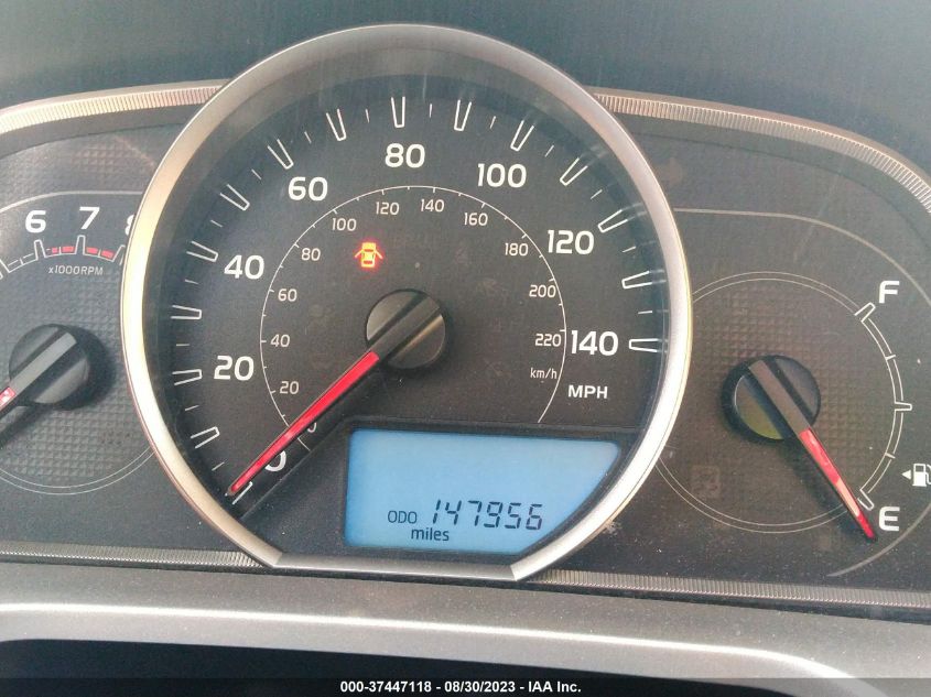 2014 TOYOTA RAV4 XLE - JTMRFREV9EJ010638