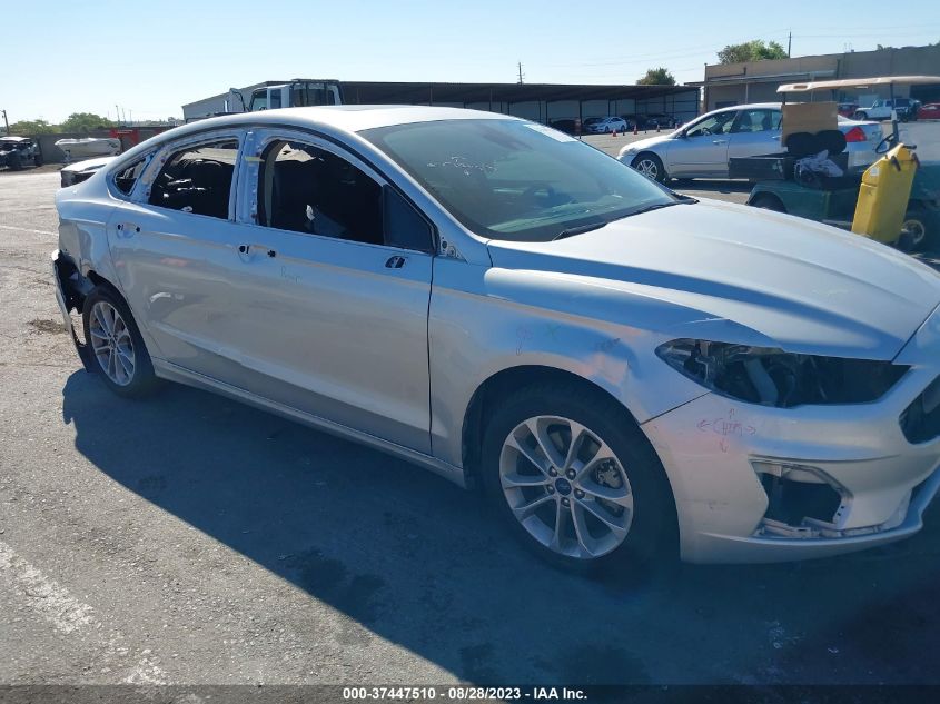 2019 FORD FUSION ENERGI TITANIUM - 3FA6P0SU8KR145446