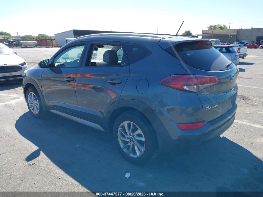 2017 HYUNDAI TUCSON LIMITED/SPORT AND ECO/SE - KM8J33A46HU585939