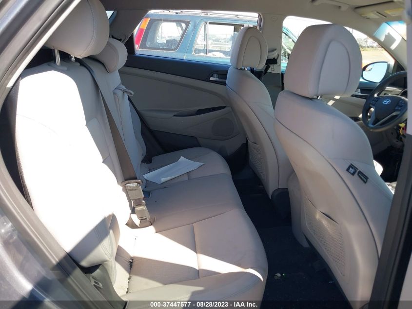 2017 HYUNDAI TUCSON LIMITED/SPORT AND ECO/SE - KM8J33A46HU585939