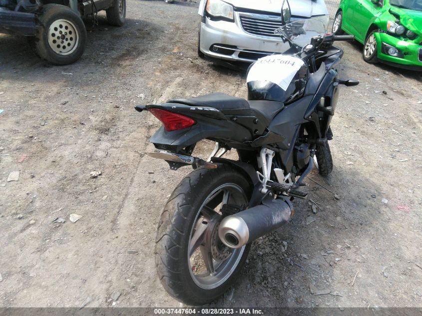 2012 HONDA CBR250 R MLHMC4100C5203022