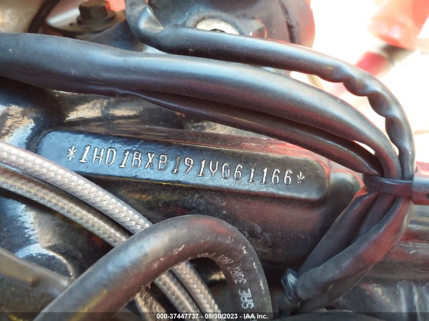 2001 HARLEY-DAVIDSON FLSTFI 1HD1BXB191Y061166