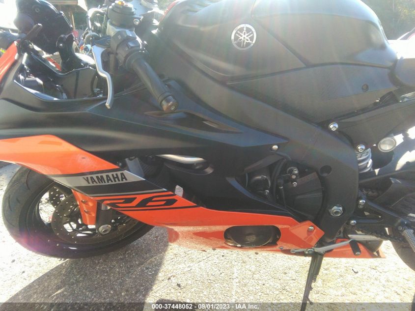 2020 YAMAHA YZFR6 JYARJ28E8LA007093