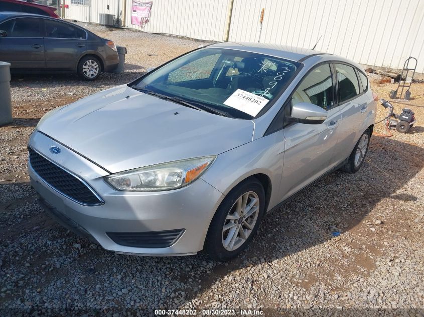 2015 FORD FOCUS SE - 1FADP3K24FL300988