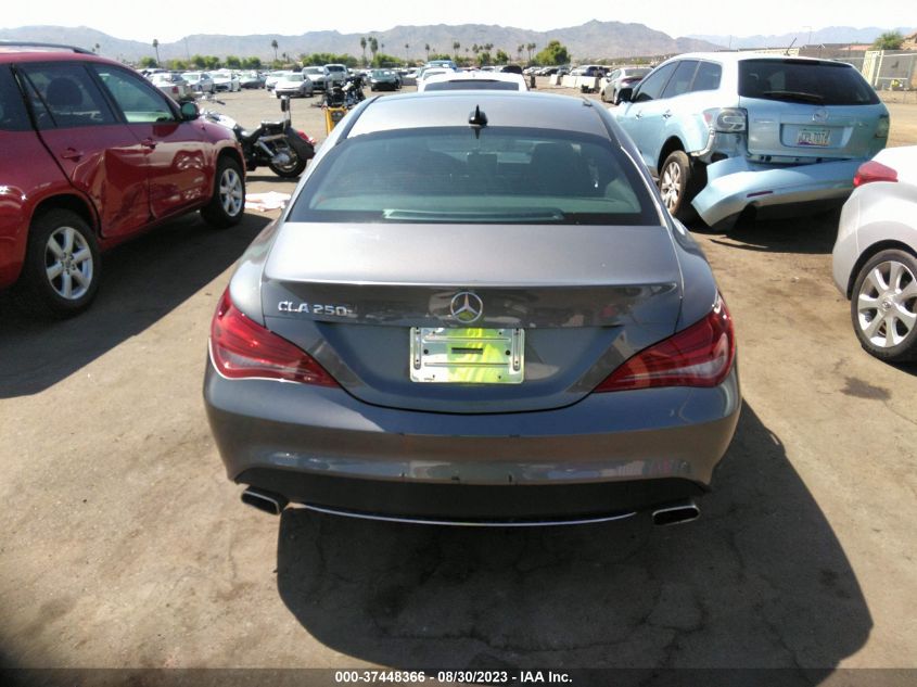 2014 MERCEDES-BENZ CLA 250 - WDDSJ4EBXEN025432