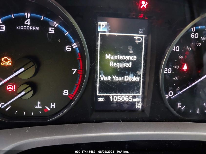 2018 TOYOTA RAV4 LE - JTMZFREV6JJ202528