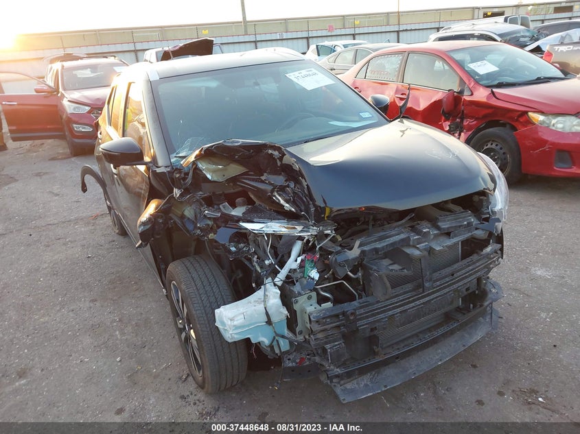 VIN 3N1CP5CU5KL512589 2019 NISSAN KICKS SR
