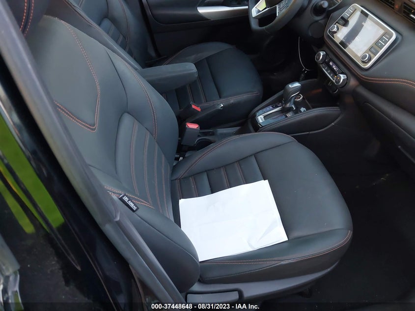 VIN 3N1CP5CU5KL512589 2019 NISSAN KICKS SR