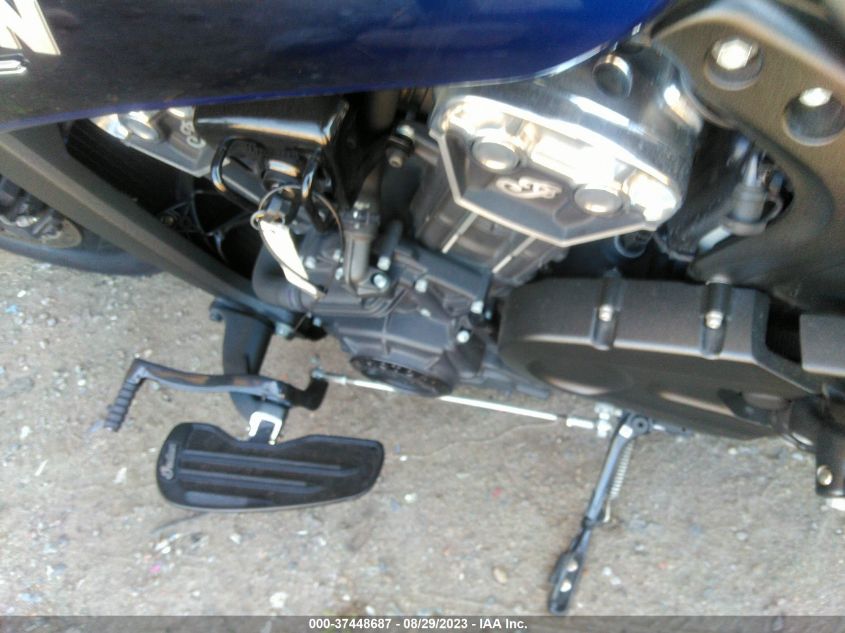 2020 INDIAN MOTORCYCLE CO. SCOUT BOBBER ABS 56KMTA00XL3160818