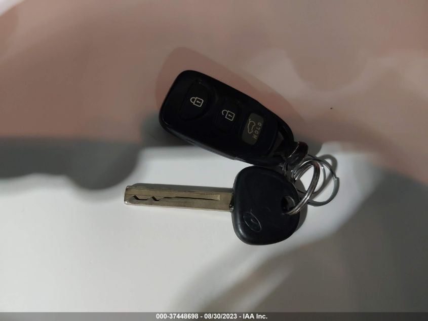 2013 HYUNDAI VELOSTER - KMHTC6AD4DU103697
